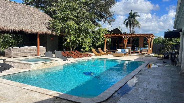 19051 SW 272nd St, Homestead, FL 33031