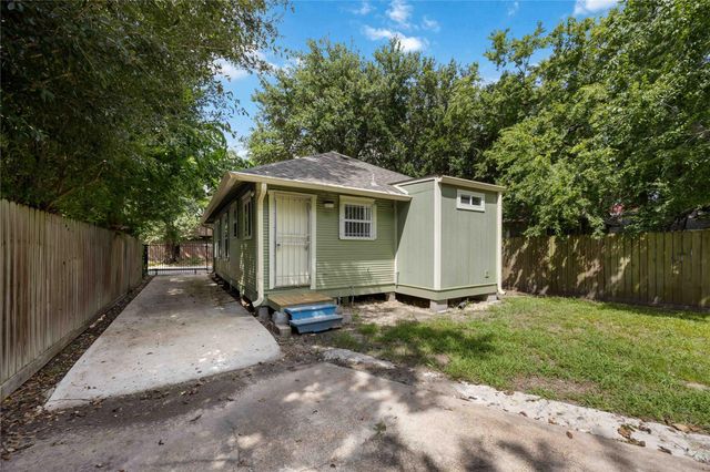 2814 Francis Street, Houston, TX 77004