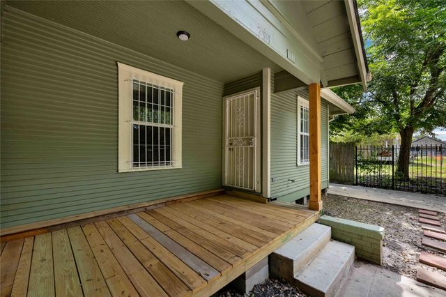2814 Francis Street, Houston, TX 77004