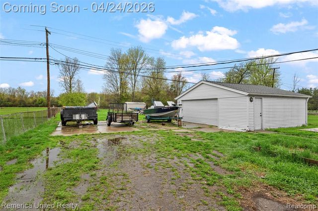 32204 Truman Road, Rockwood, MI 48173