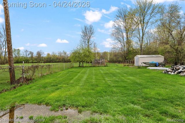 32204 Truman Road, Rockwood, MI 48173
