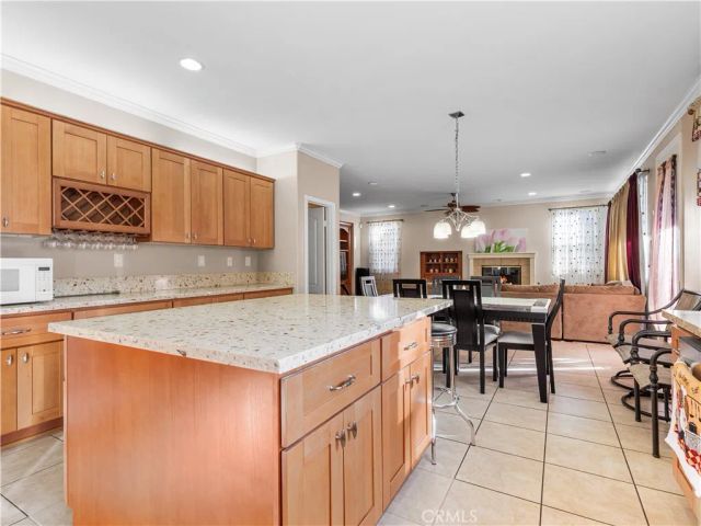 41129 Arron Court, Murrieta, CA 92562