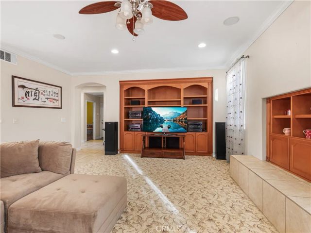 41129 Arron Court, Murrieta, CA 92562