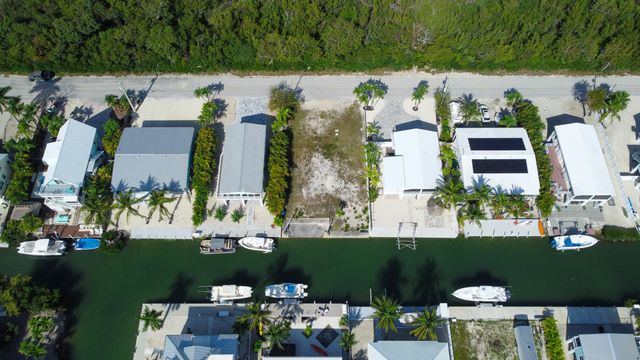 775 Pirates Road, Little Torch Key, FL 33042