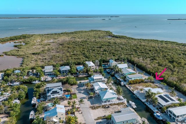 775 Pirates Road, Little Torch Key, FL 33042