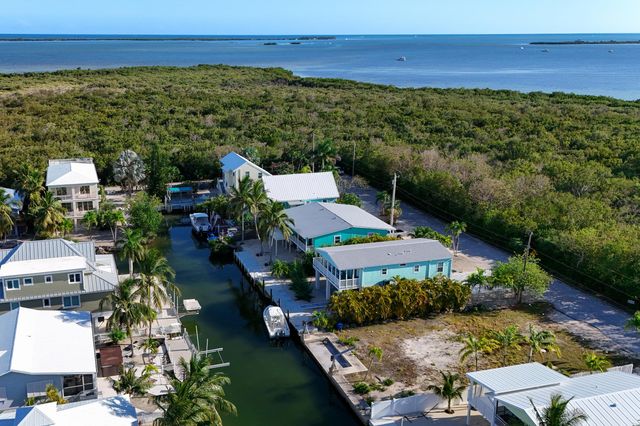 775 Pirates Road, Little Torch Key, FL 33042