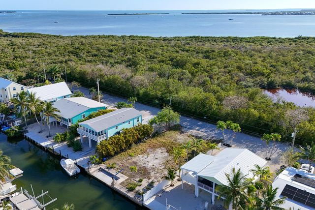 775 Pirates Road, Little Torch Key, FL 33042