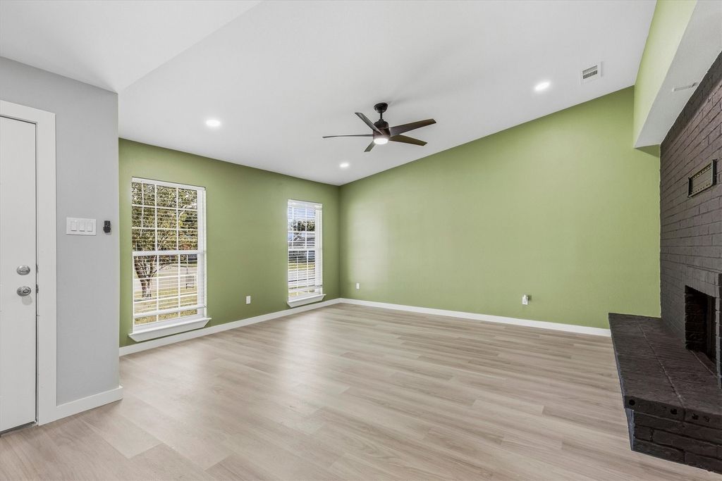 800 Netherland Drive, Arlington, TX 76017 — photo 5
