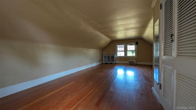 222 Gidney Avenue, Newburgh, NY 12550