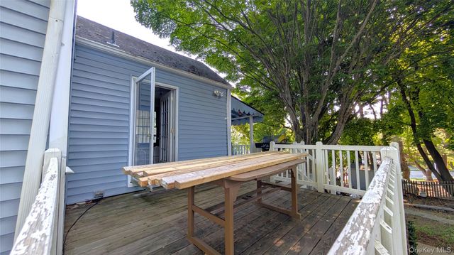 222 Gidney Avenue, Newburgh, NY 12550