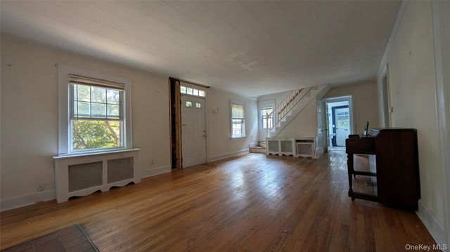 222 Gidney Avenue, Newburgh, NY 12550