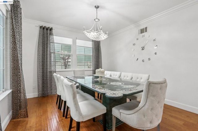 1322 COTTAGE GROVE COURT, Tracy, CA 95377