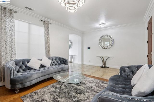 1322 COTTAGE GROVE COURT, Tracy, CA 95377