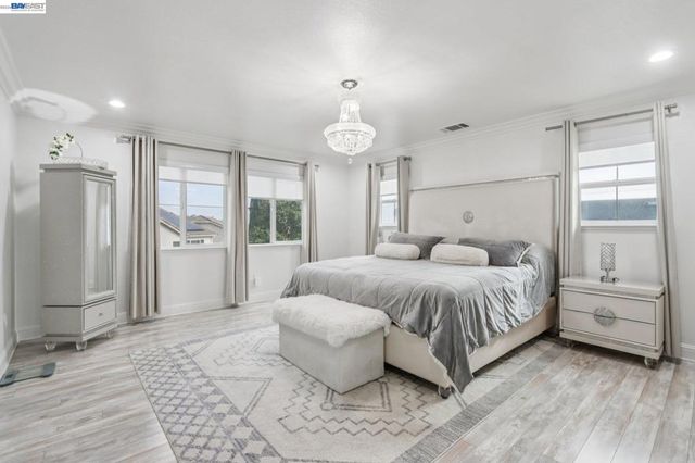 1322 COTTAGE GROVE COURT, Tracy, CA 95377