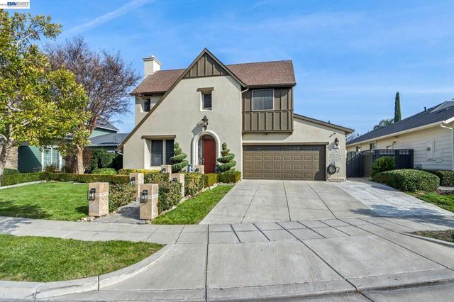 1322 COTTAGE GROVE COURT, Tracy, CA 95377