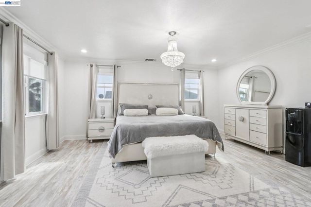 1322 COTTAGE GROVE COURT, Tracy, CA 95377