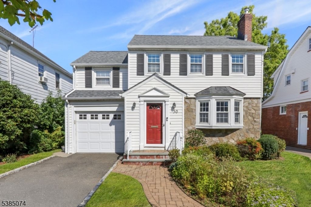 30 Ernst Ave, Bloomfield Twp., NJ 07003