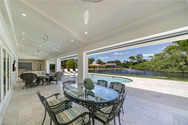 805 Lake Vista CT, Naples, FL 34108