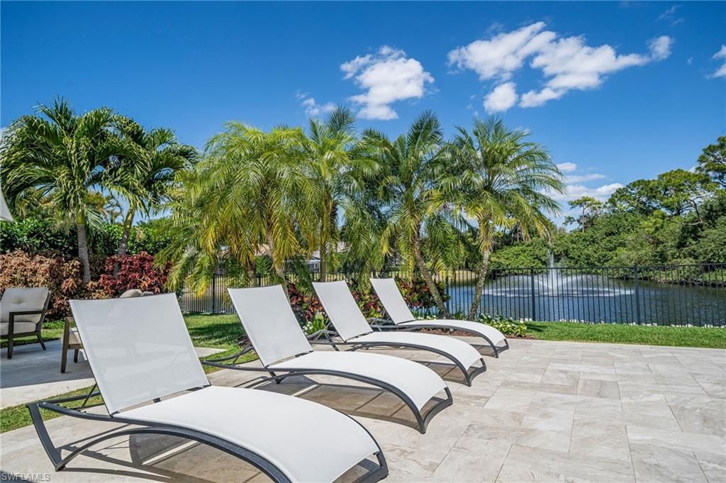 805 Lake Vista CT, NAPLES, FL 34108 — photo 5