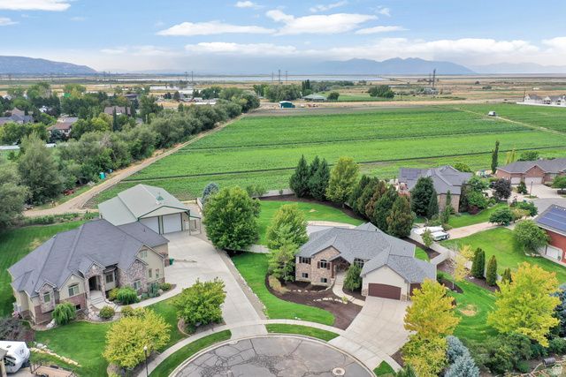 516 S 1175 W, Farmington, UT 84025