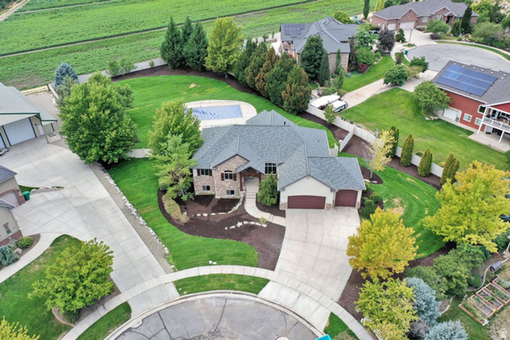516 S 1175 W, Farmington, UT 84025 — exterior