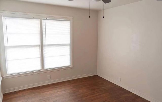 1508 N Highland Avenue, Sherman, TX 75092