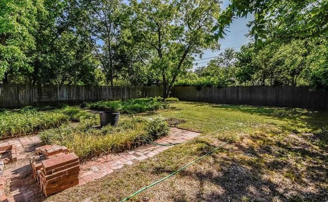 1508 N Highland Avenue, Sherman, TX 75092