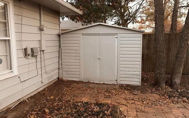 1508 N Highland Avenue, Sherman, TX 75092