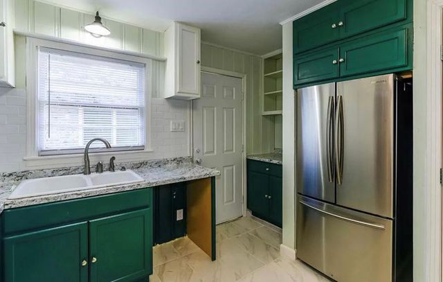 1508 N Highland Avenue, Sherman, TX 75092