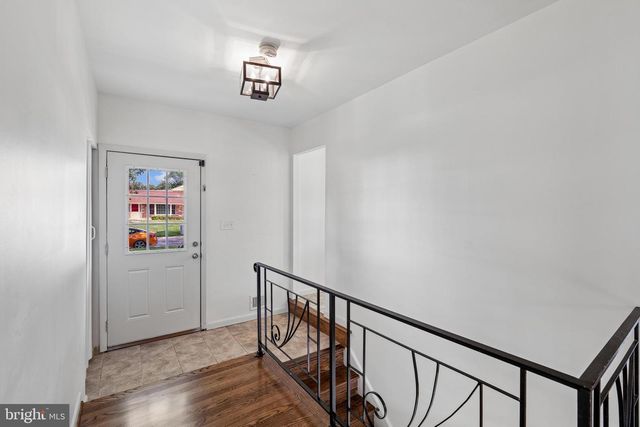 2806 VIXEN LN, Silver Spring, MD 20906