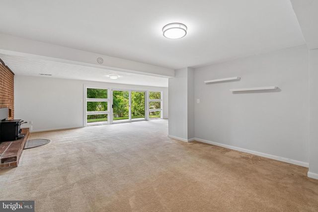 2806 VIXEN LN, Silver Spring, MD 20906