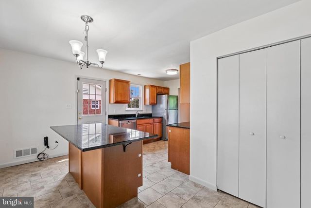 2806 VIXEN LN, Silver Spring, MD 20906