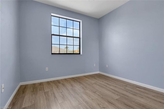 15454 Summit Place CIR 125, Naples, FL 34119