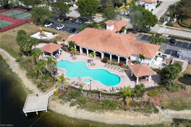15454 Summit Place CIR 125, Naples, FL 34119