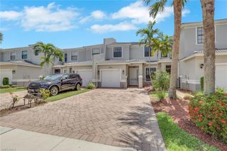 15454 Summit Place CIR 125, Naples, FL 34119