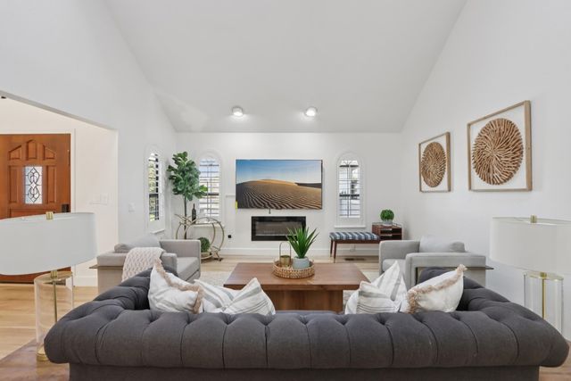 549 Regulus Rd, Livermore, CA 94550