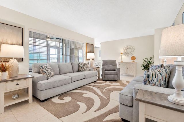 1018 PLANTATION DRIVE A18, Kissimmee, FL 34741