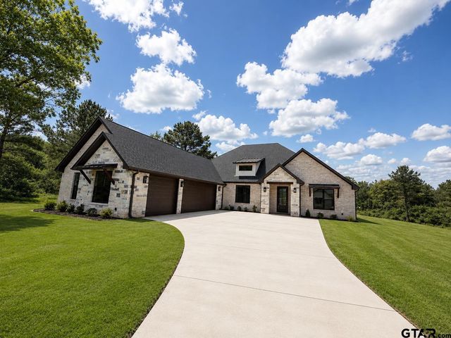 371 Heritage Way, Bullard, TX 75757
