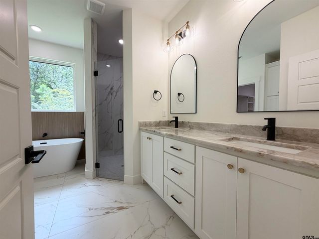 371 Heritage Way, Bullard, TX 75757