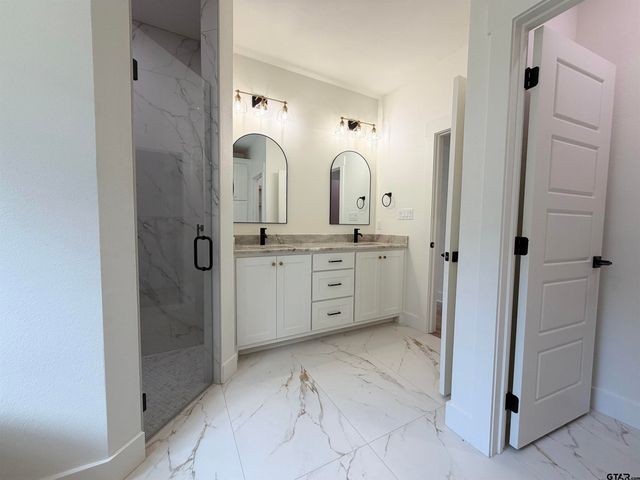 371 Heritage Way, Bullard, TX 75757