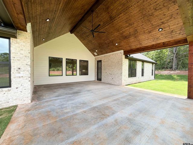 371 Heritage Way, Bullard, TX 75757