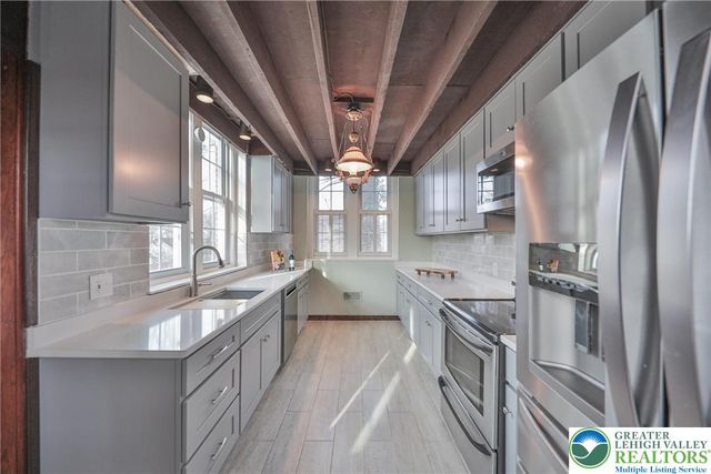 3285 Lime Street, Bethlehem Twp, PA 18020