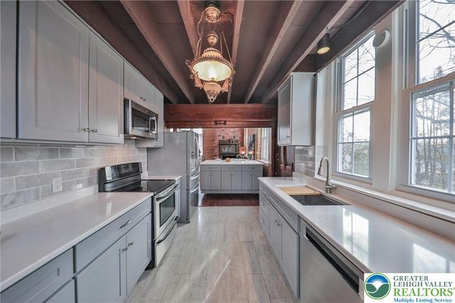 3285 Lime Street, Bethlehem Twp, PA 18020