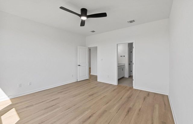 1820 Spring Mountain CV, Georgetown, TX 78628