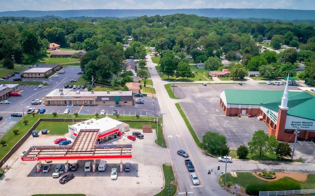 1504 Cloverdale Drive, Hixson, TN 37343