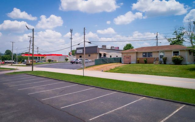 1504 Cloverdale Drive, Hixson, TN 37343