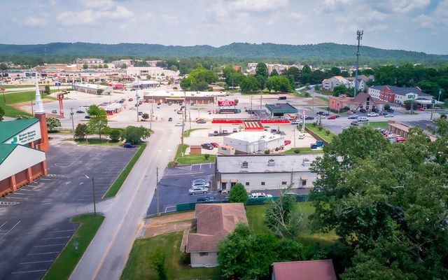 1504 Cloverdale Drive, Hixson, TN 37343