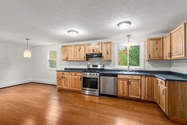 44 Pisces Ln 44, Plymouth, MA 02360