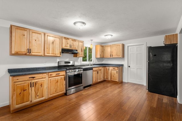 44 Pisces Ln 44, Plymouth, MA 02360