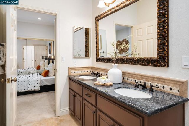 3271 Blackhawk Meadow Dr, Danville, CA 94506